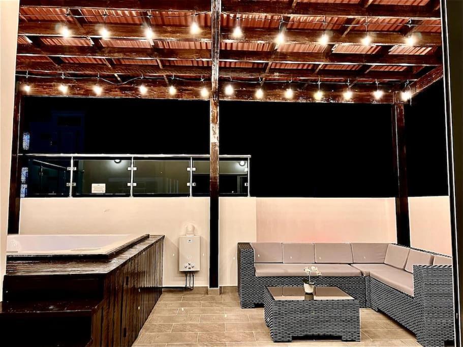 Magnificent Pent House W/Jacuzzi Apartment Santiago De Los Caballeros Exterior photo